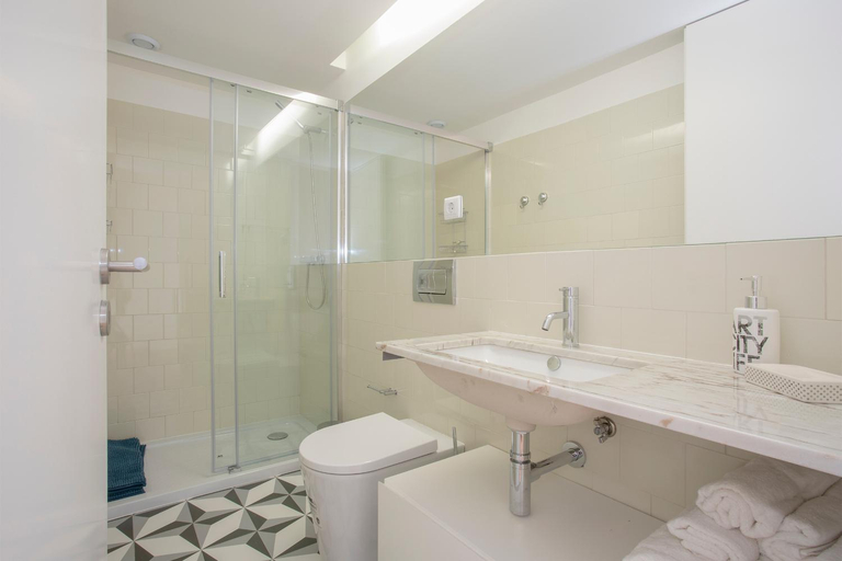 Bathroom, Liiiving in Porto | Historic & Sunny Terrace, Porto