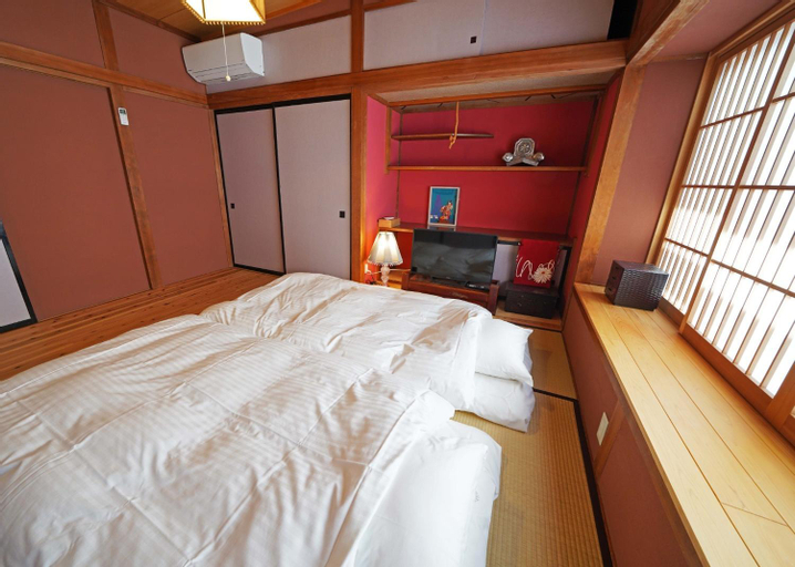 Bedroom 2, Minamitsuru-gun - House - Vacation STAY 82667, Fujikawaguchiko