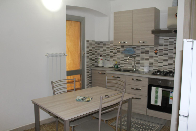 Dining Room 4, Tramonto, Genova