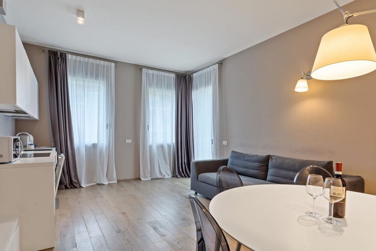 Dining Room 12