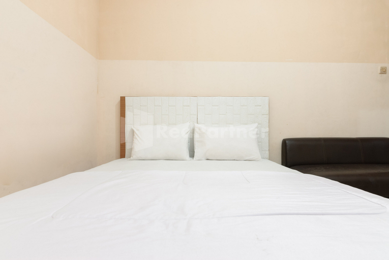 Bedroom 4, Karawaci Taman Permata Tiga Mitra RedDoorz, Tangerang