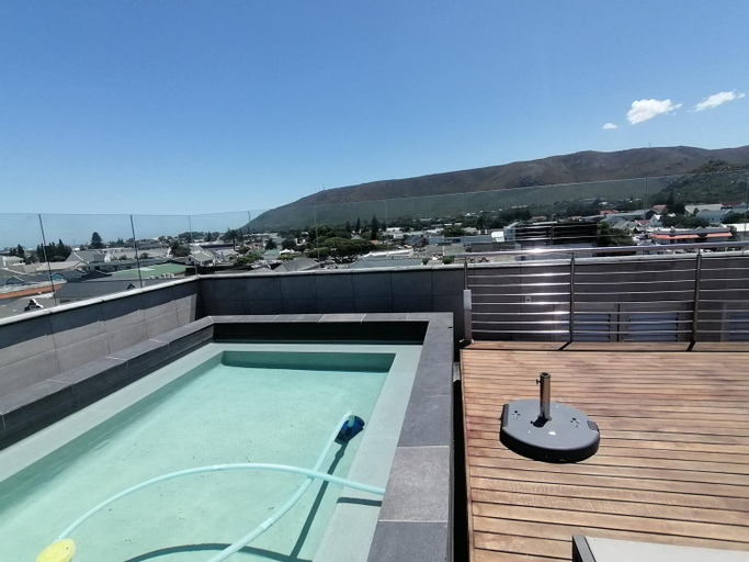 Sport & Beauty 2, Waterfront Apartment, Overberg