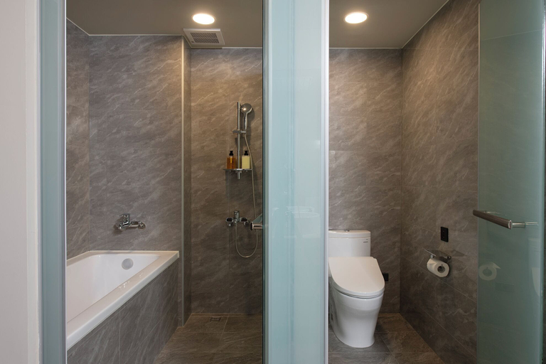 Bathroom 4, FLORAMOS HOTEL, Changhua