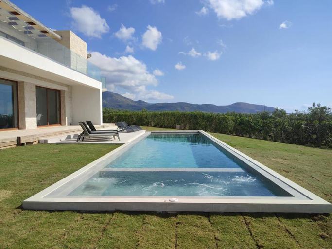 Others 4, Casa le Cicale, Crete