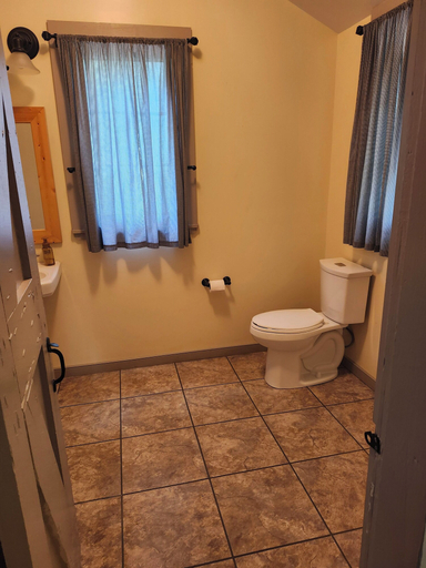Bathroom 4, Pin Oak, Camden