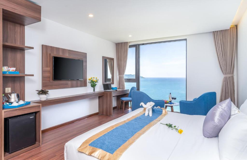 Bedroom 3, Grand Gold Hotel & Spa, Da Nang