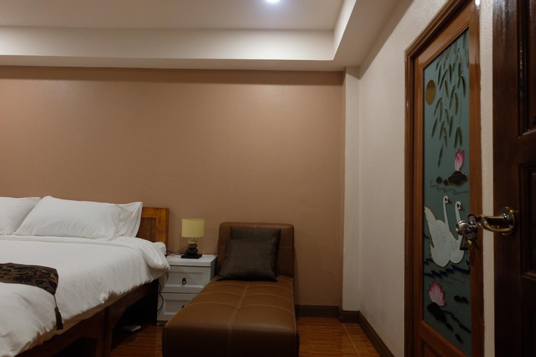 Bedroom 12