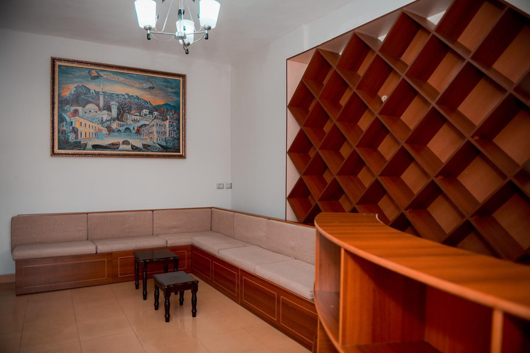Public Area, City Center INN, Shkodrës
