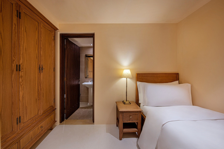 Bedroom 4, Al Wathba, a Luxury Collection Desert Resort & Spa, Abu Dhabi