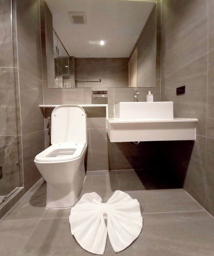 Bathroom 5