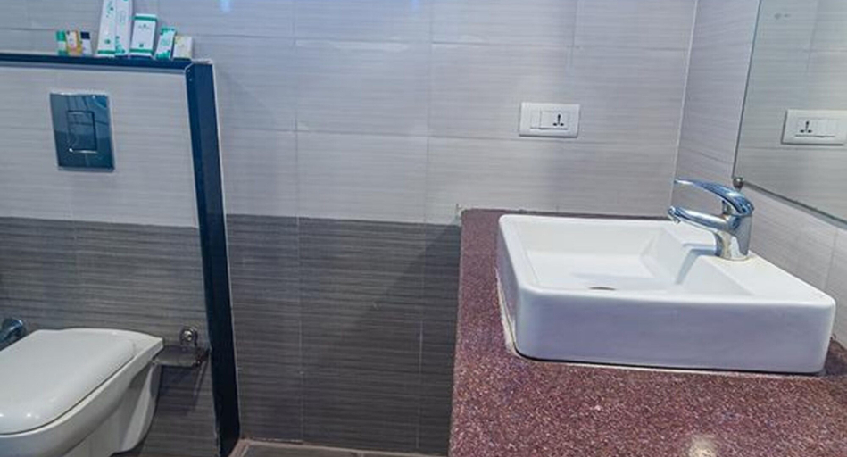 Bathroom, FabHotel Prime V Pride, Visakhapatnam