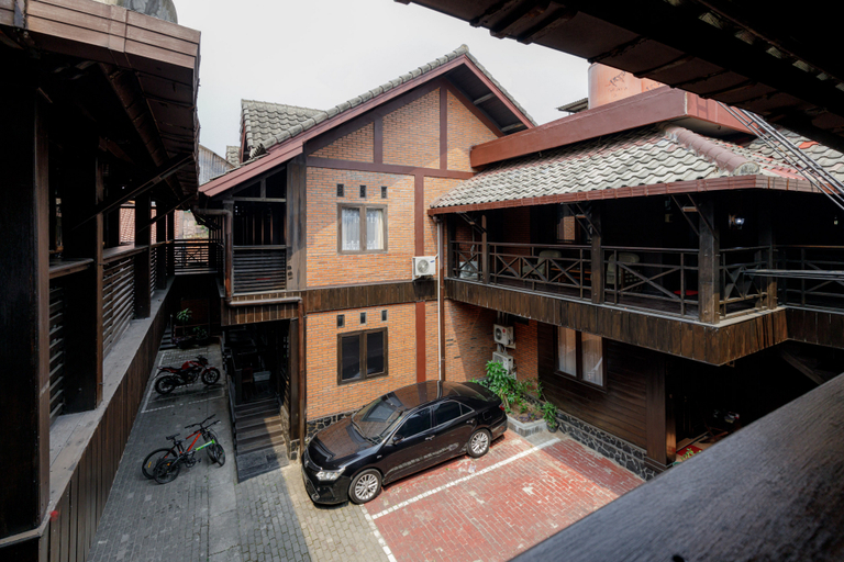 Exterior & Views 2, RedDoorz @ Cilandak Timur, South Jakarta