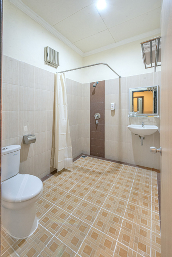 Bathroom 6