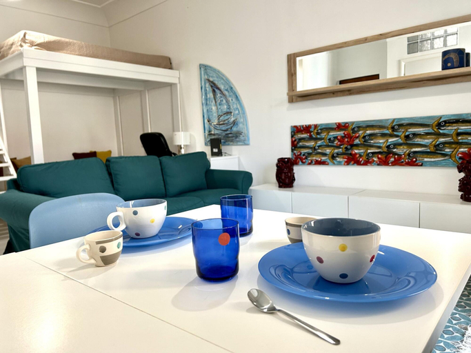 Room 5, Medea Smart Apartment, Syracuse