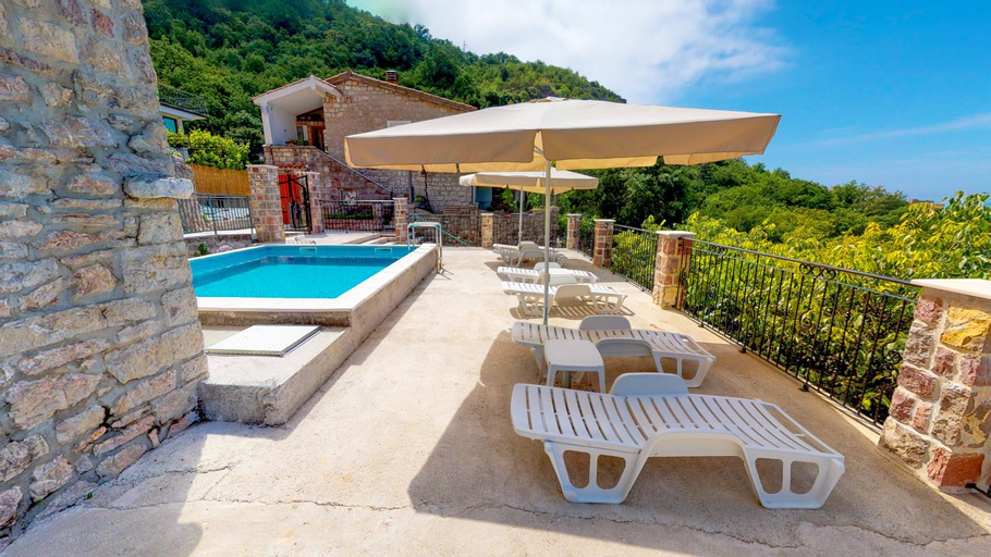 Sport & Beauty 2, Luka Villa, Cucuci - Budva, Montenegro