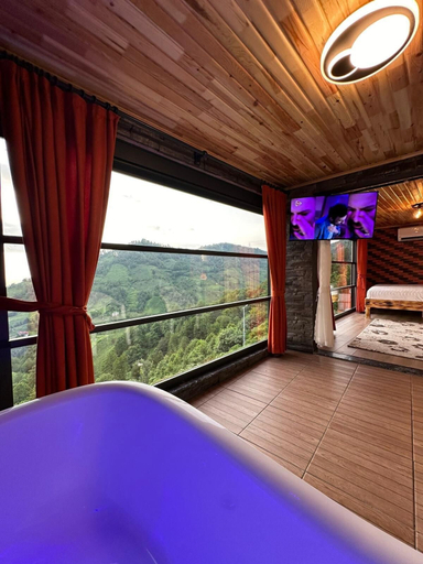 Bathroom 5, OKSİJEN SUİT, Hopa