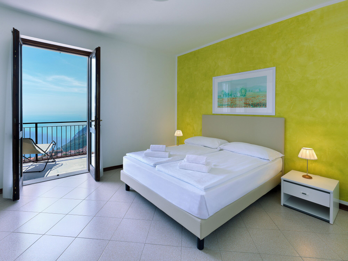 Bedroom 2, Residence Panorama La Forca, Brescia