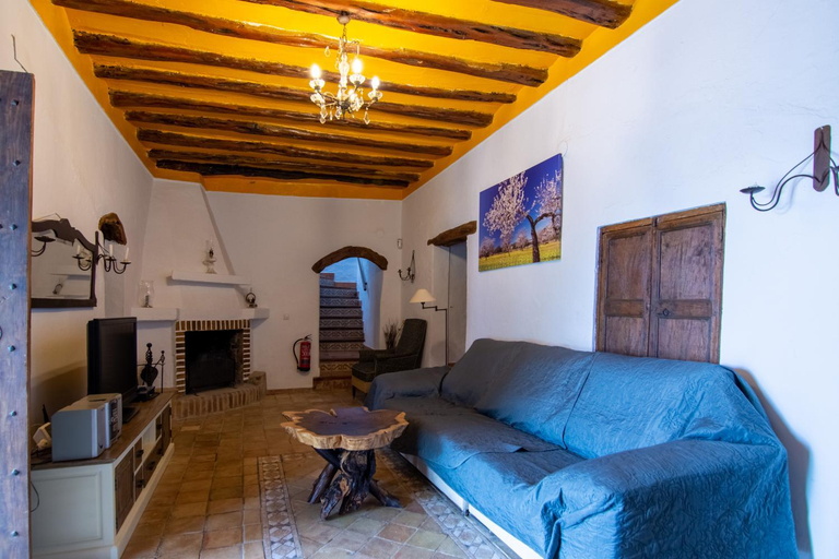 Others 4, Villa Historica, Baleares