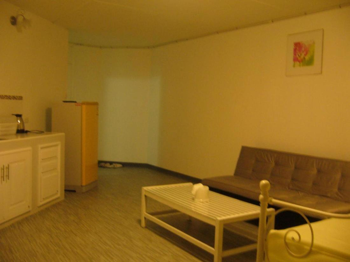 Others 4, Chan Kim Don Mueang Guest House Triple room, Pak Kret