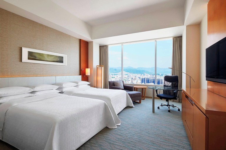 Bedroom 3, Sheraton Grand Hiroshima Hotel, Hiroshima
