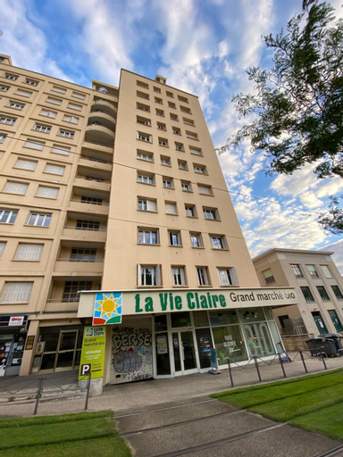 Le Rockefeller, Rhône