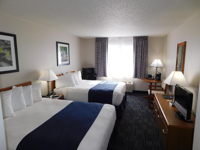 Bedroom 3, Northwoods Best Inn - Chetek, Barron