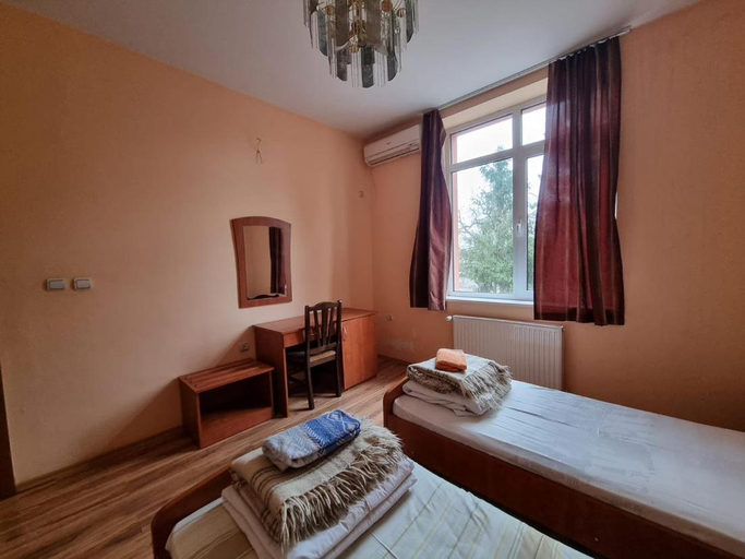 Others 2, Family Hotel RUJETA Семеен Хотел РУЖЕТА - идеален център, Pavlikeni