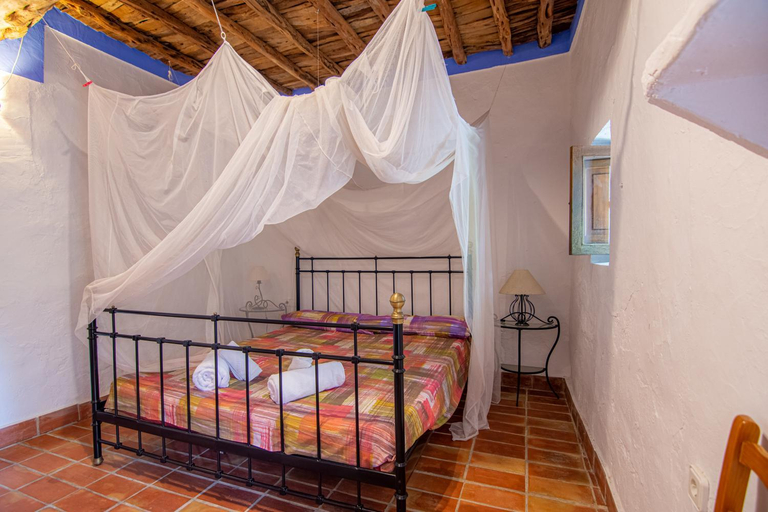 Others 2, Villa Historica, Baleares