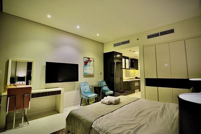 Bedroom 3, Stunning Studio Dubai with Infinity Pool and Canal View, Dubai