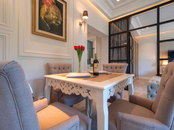 Others 4, PERLA Apartments