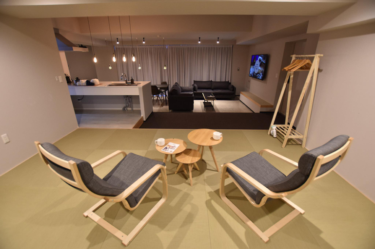 Dining Room 11