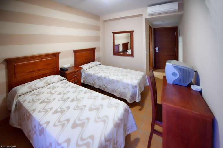 Bedroom 2, Hotel Restaurante Campina Del Rey, Sevilla