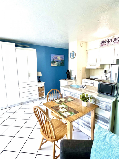 Room 4, Beach Happy - Ocean View at Symphony Beach Club, Volusia