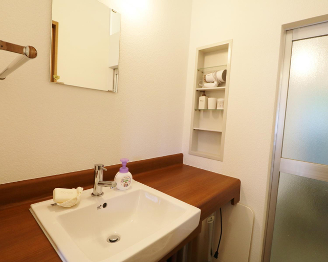 Bathroom 6