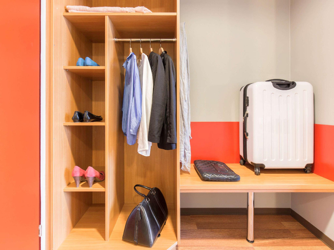 Amenities 16