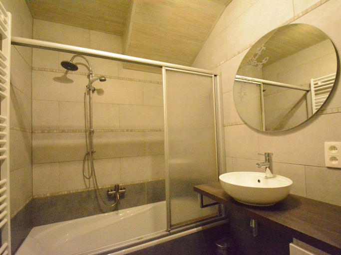 Bathroom 3, Charming Chalet in Vielsalm, Luxembourg