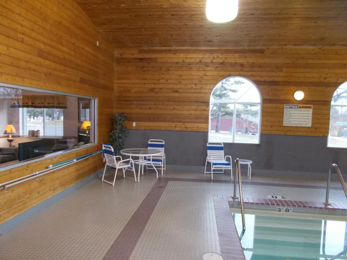Others 5, Northwoods Best Inn - Chetek, Barron