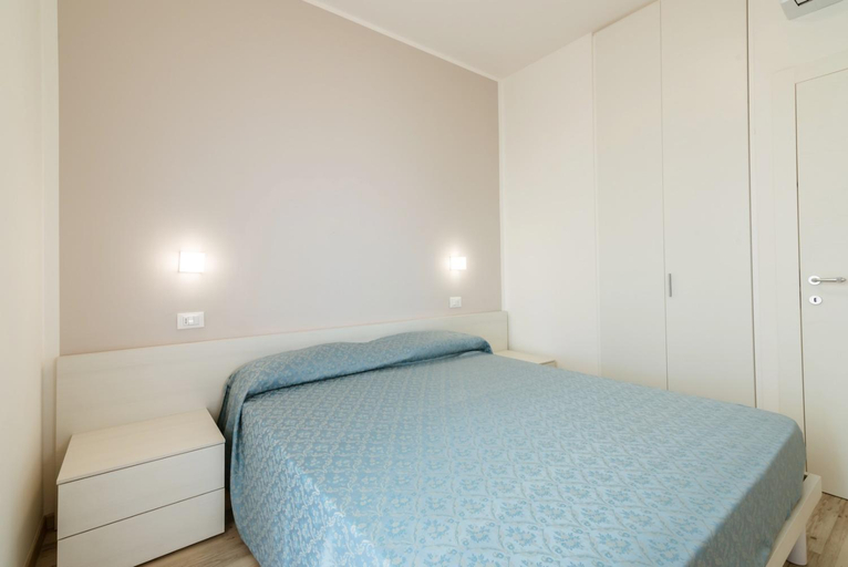 Others 4, Residence Elle, Ascoli Piceno