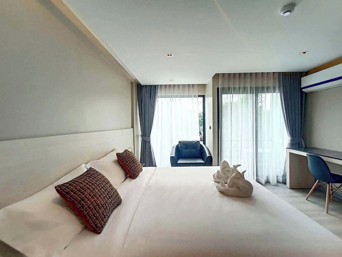 Bedroom 12