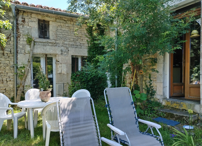 Others 5, Angelina, Vendée