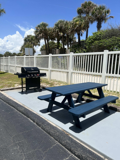 Room 2, Sapphire Shores- Oceanfront at Symphony Beach Club, Volusia