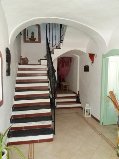 Others 5, Il Nespolo, Oristano