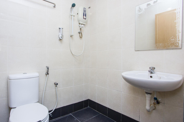 Bathroom 3