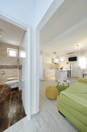 Bathroom 5, Apriori Apartments - free parking, Zadar