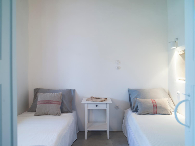 Bedroom 2, Tutti Blu Tinos Living Space, South Aegean