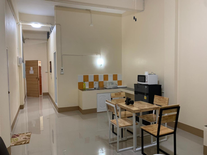 Dining Room 3