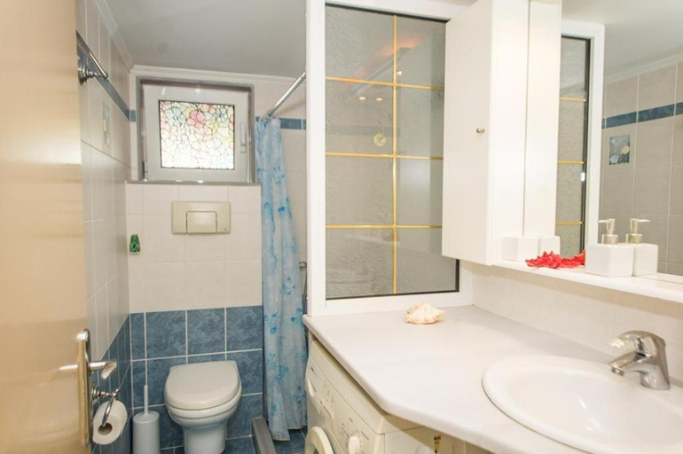 Others 5, Cozy flats in an olive grove by the sandy beach, Peloponnese