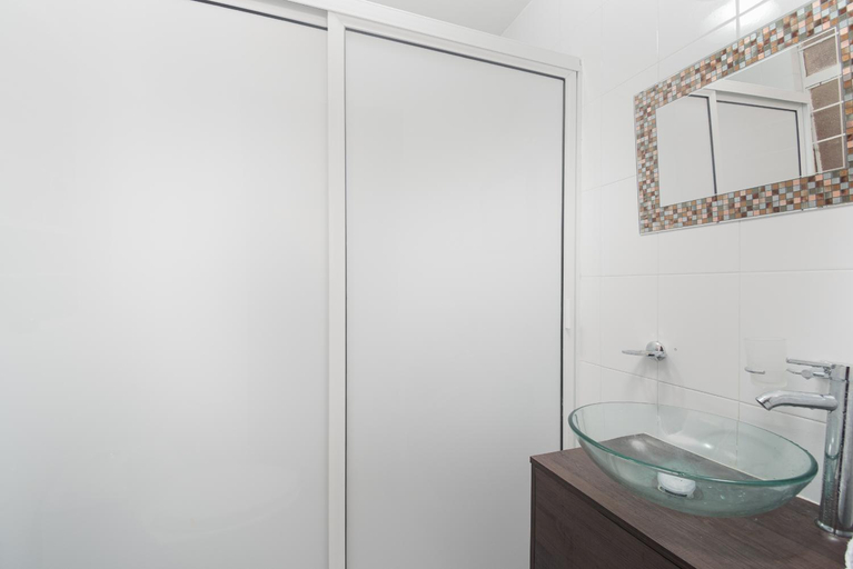 Bathroom, Roma Sur Apartments with Balcony - Family Friendly, Mexico City