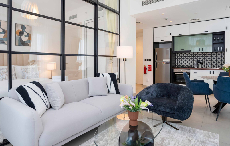 Others 5, Cozy 2BR Apartment in Socio Tower 2, Dubai