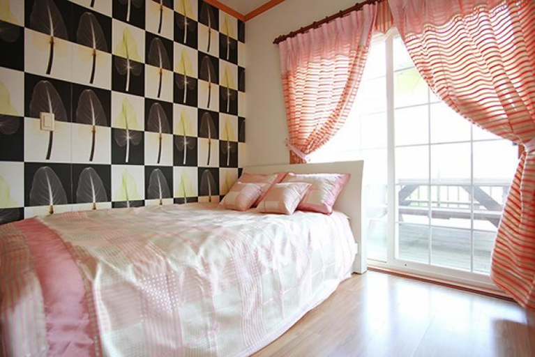 Bedroom 3, Boryeong Noeulbada Pension, Hongseong